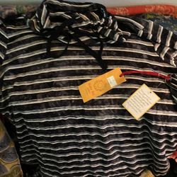 New Beautiful Blouse 