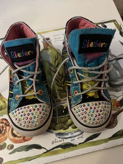 Sketchers size 10 T girls