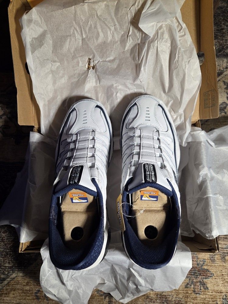 SKECHERS Afterburn M Fit Grill Captain 9 Slip-In White Navy