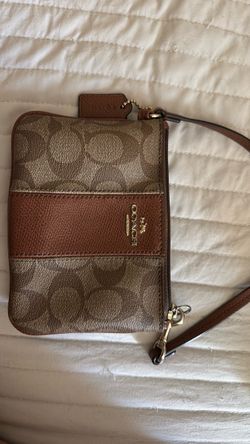 Coach wristlet pouch
