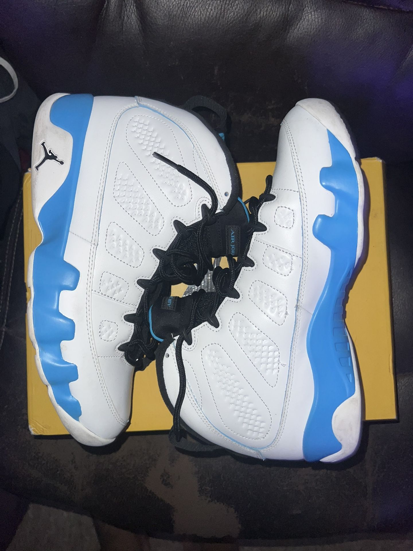 Jordan 9 Powder Blue Size 10