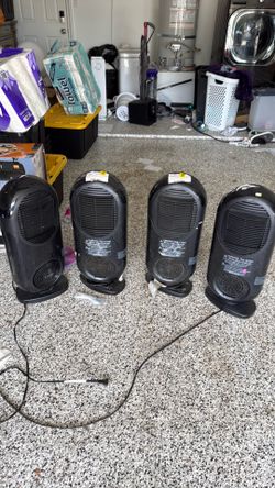 4 Lasko heaters