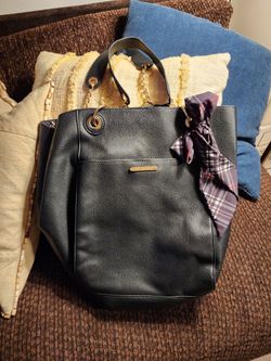 Steve Madden Black Purse