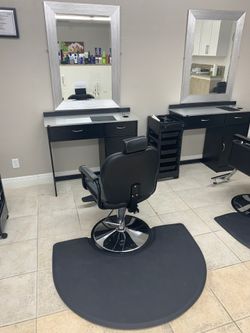 Hair station