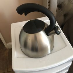 Coffee pot 