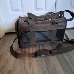 Pet Carrier - Airline Approved  - Sherpa Brand 