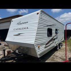 2010 coachman Catalina, Travel Trailer 21 foot