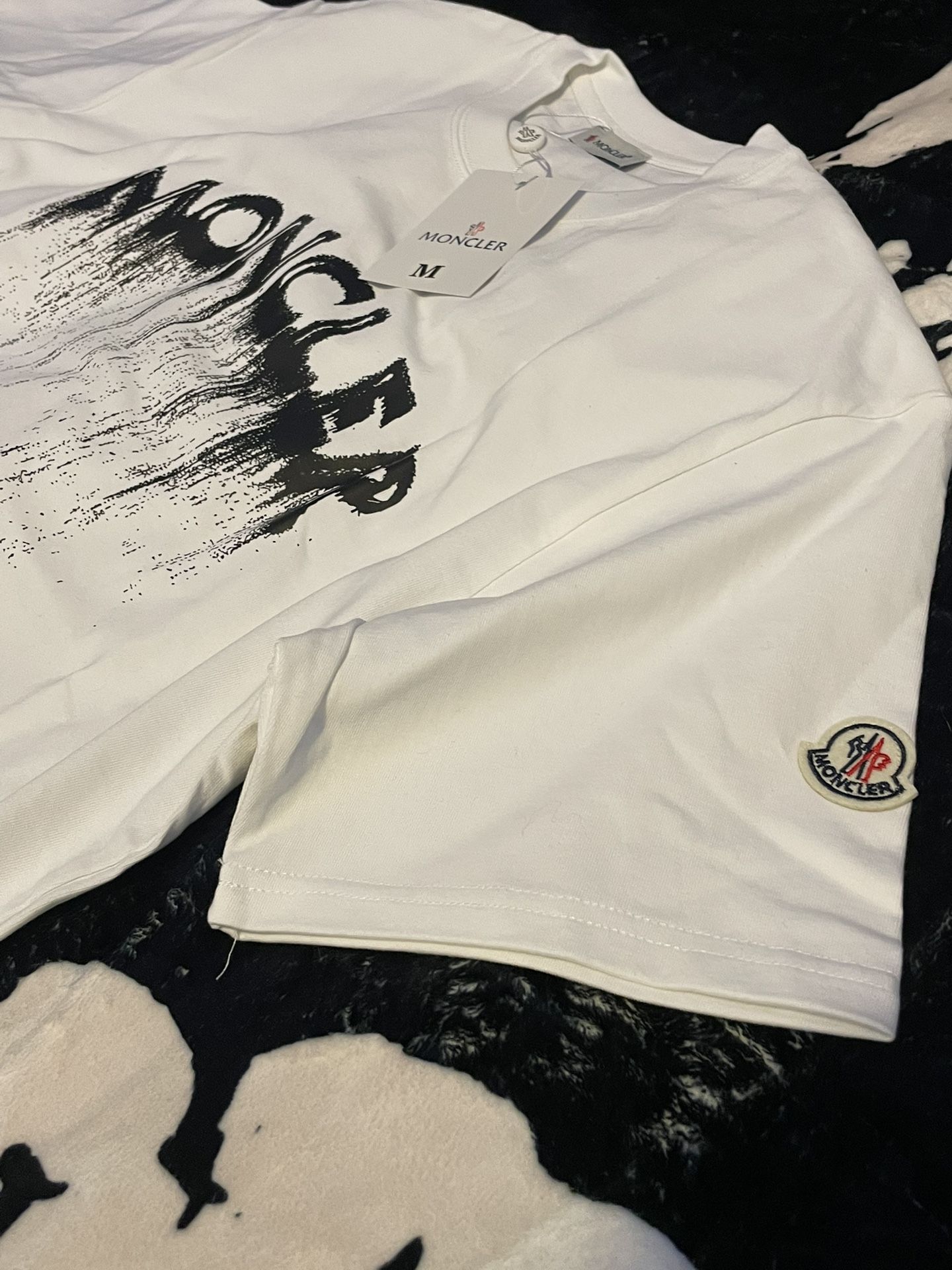 Moncler Tee Shirt