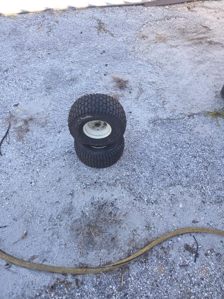 ((READ AD))((SET of TWO))((TWO 15X6X6 GARDEN Trailer wheels)) Riding Mower