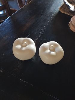 White Ceramic Apples