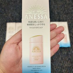 Anessa Sunscreen 
