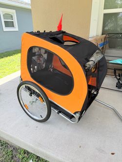 Pet carrier for bicycles