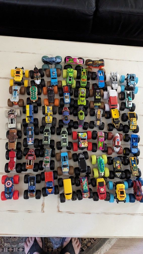 Toys Cars Hot Wheels 55.