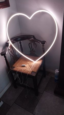 HEART SHAPE LED LIGHT EXCELLENT CONDITION