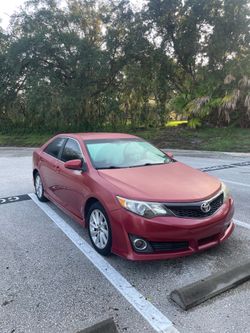 Toyota Camry 2013 Clean Title