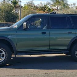 1998 Mitsubishi Montero