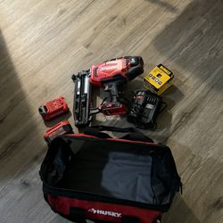 Craftsman 16 Gauge Nailer 