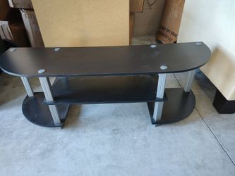 TV Stand / Media Console – Pickup Only