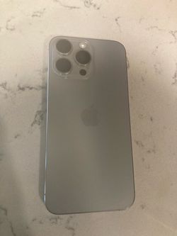 iPhone 15 Pro Max 256GB AT&T