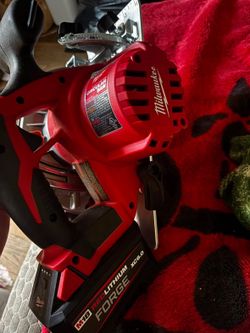 Milwaukee circular saw 6-12” (165mm)