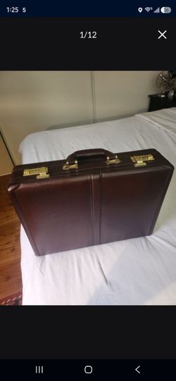 New All l genuine  leather  Briefcase