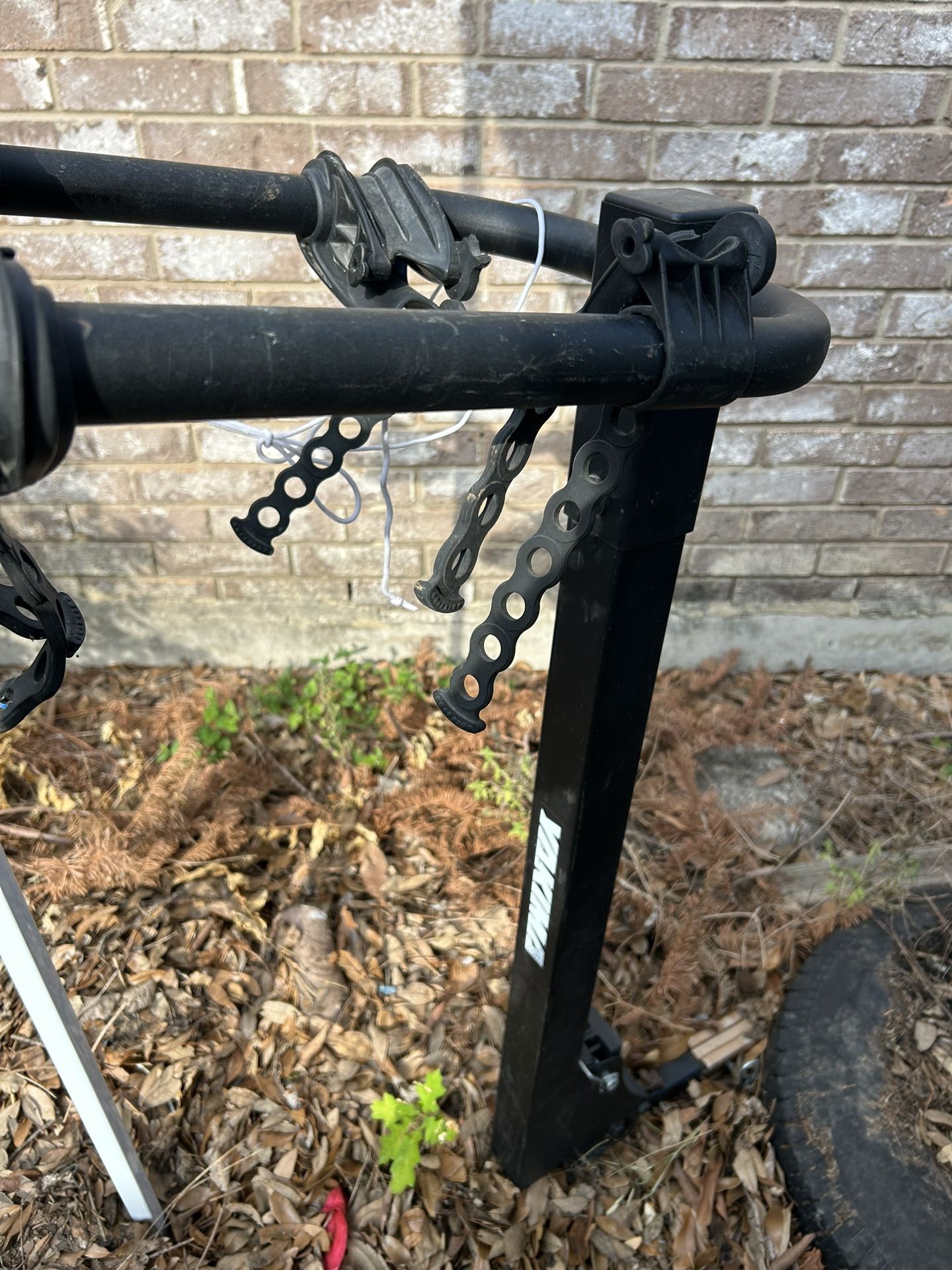 Yakima Bike Rack (up to 4 Bikes)