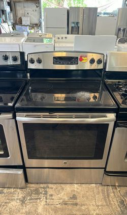 GE Stainless Steel Electric Range Self-Clean