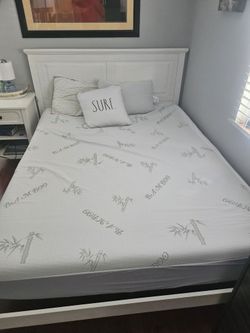 Queen Size Bed