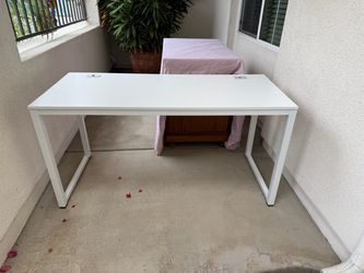 White Desk