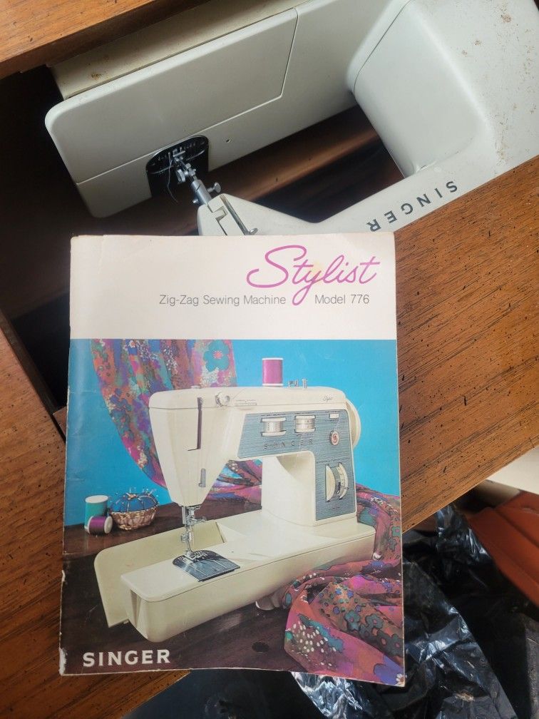 Sewing Table With Singer Model 776 W/manual Inboard