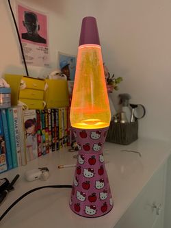 New! Hello Kitty Lava Lamp