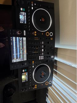 Pioneer DJ Opus-Quad Professional 4-Channel Standalone DJ System
