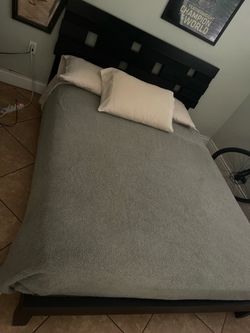 Sturdy Queen Beds