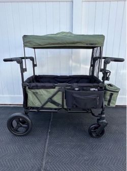 Jeep Deluxe Stroller Wagon w/cooler bag and parent organizer