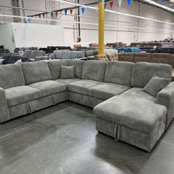 BRAND NEW 4 PIECE CONVERTIBLE SLEEPER SOFA