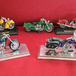 5 Indian Harley Davidson 1/18 Motorcycle Diecast Collection 2 1937 Indian 1948 Indian  2000 & 2001 Harley Davidson see our other great vintage Sports 