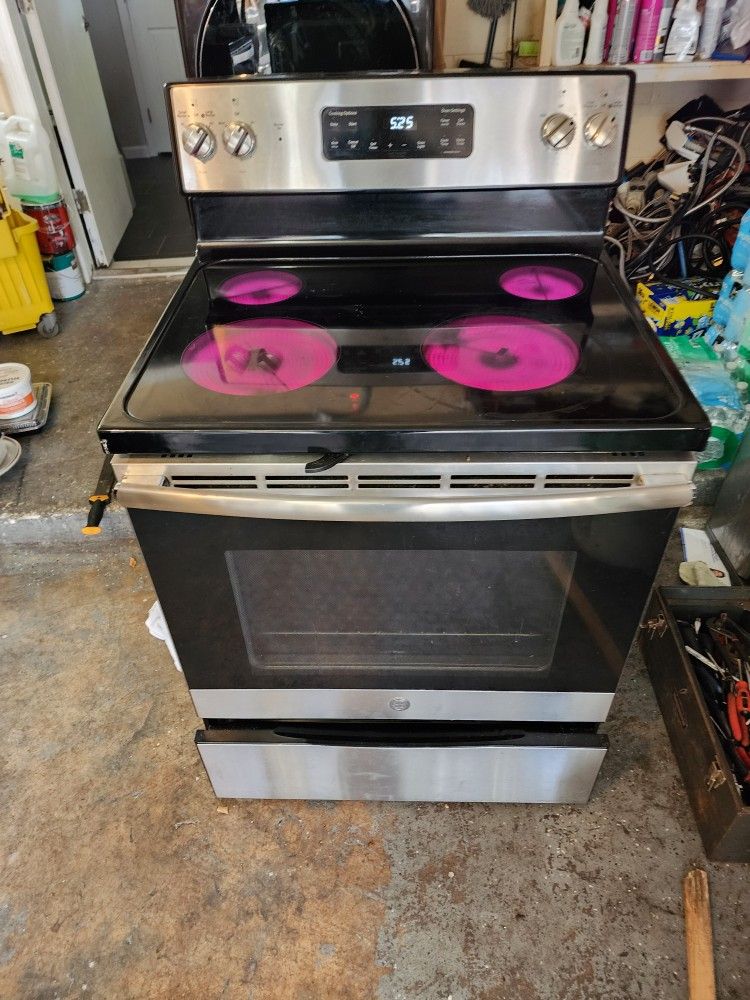 GE Stove