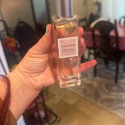Laura Mercier Parfum 