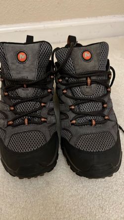New Merrell Moab Hiking Shoes - Men’s Size 10