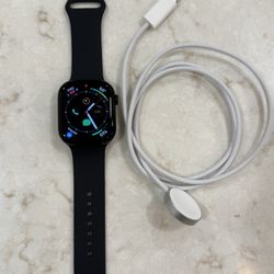 Apple Watch Series 10 46mm GPS Jet Black Aluminum Excellent Condition 