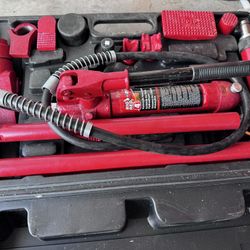 Torun BIG RED JACKS hydraulic ram system