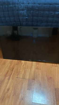 Samsung 32” LED TV
