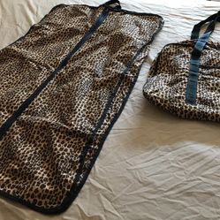 Cute leopard print overnight bag set