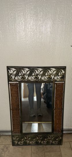 Decorative Wall Mirror with Rattan Frame (CLICK TO OPEN FULL VIDEO SO YOU CAN SEE FULL MIRROR)