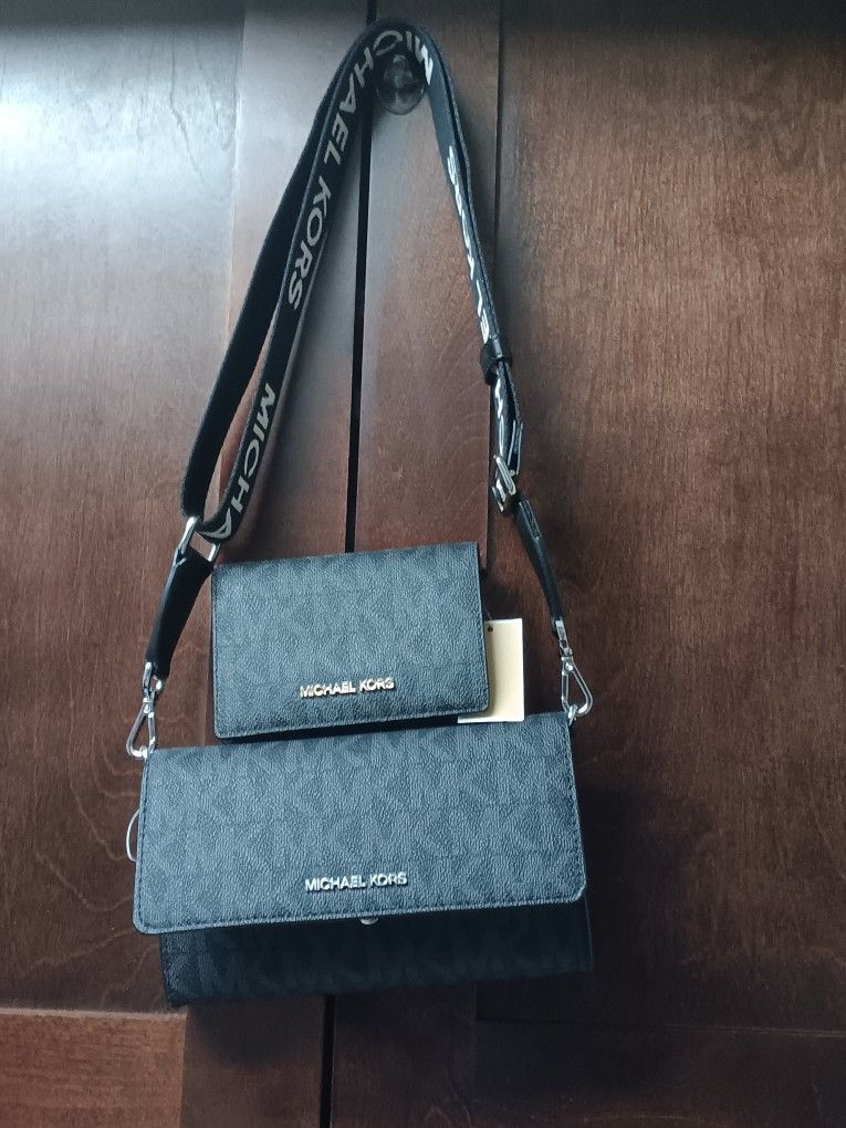 Michael Kors Small Cross Body With Matching Wallet