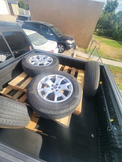 Rims and tires 225/65 R17
