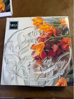 Mikasa glass plate