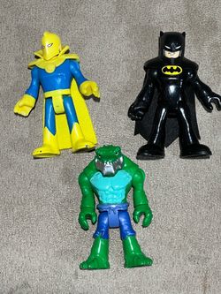 Imaginext DC Super Friends Batman & killer croc & Dr Fate Figures
