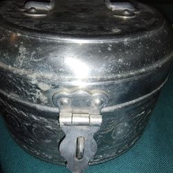 Antique Kids Pail /Lunch Pail