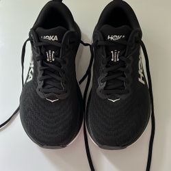 Hoka Gaviota 5 Woman’s 8.5 Wide Black Shoes Like New